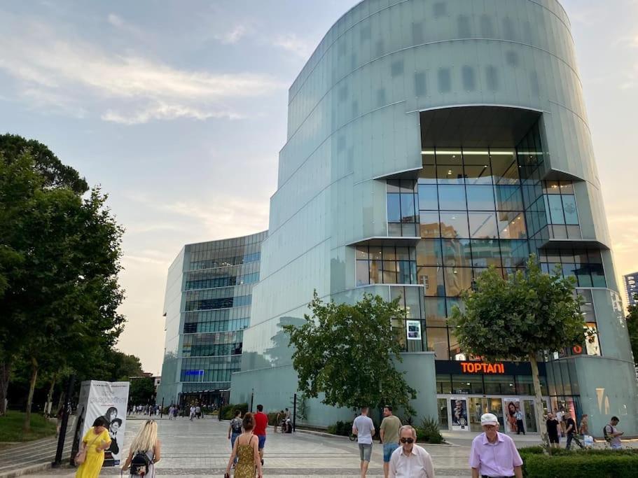 City Centre Big Art'Partment Heart Of The Capital Tirana Exterior foto